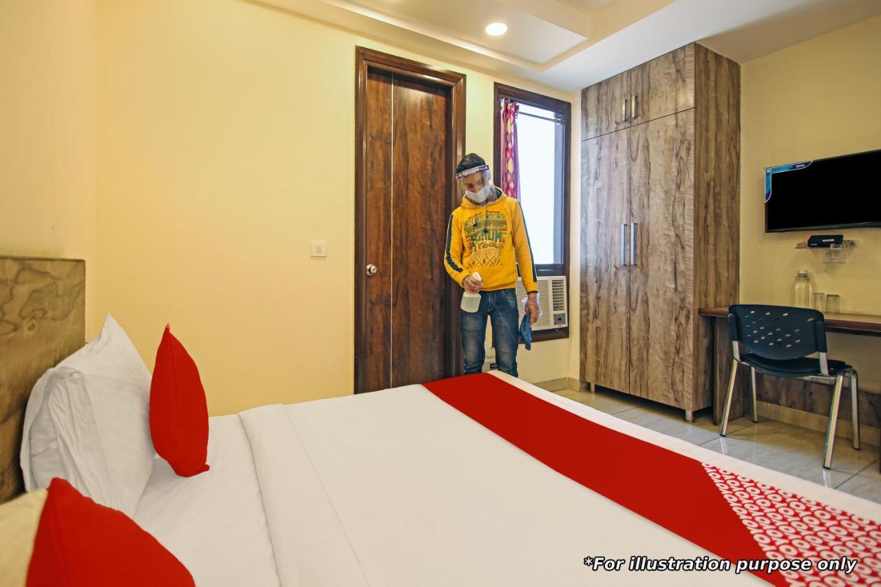 Flagship Hotel Sivam Palace Rāipur Exteriör bild